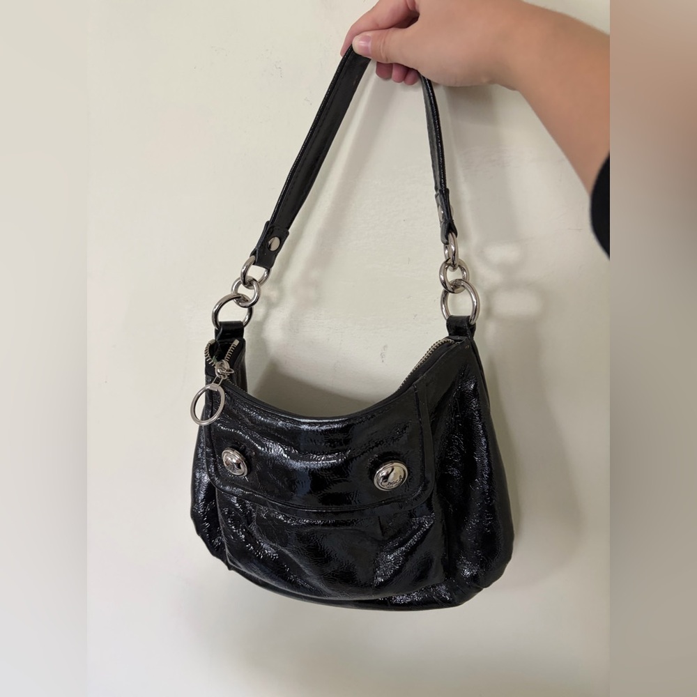 Vintage Y2K Coach mini Hobo Bag Soho Hobo Crescent Satchel Black Patent Leather - Picture 7 of 7